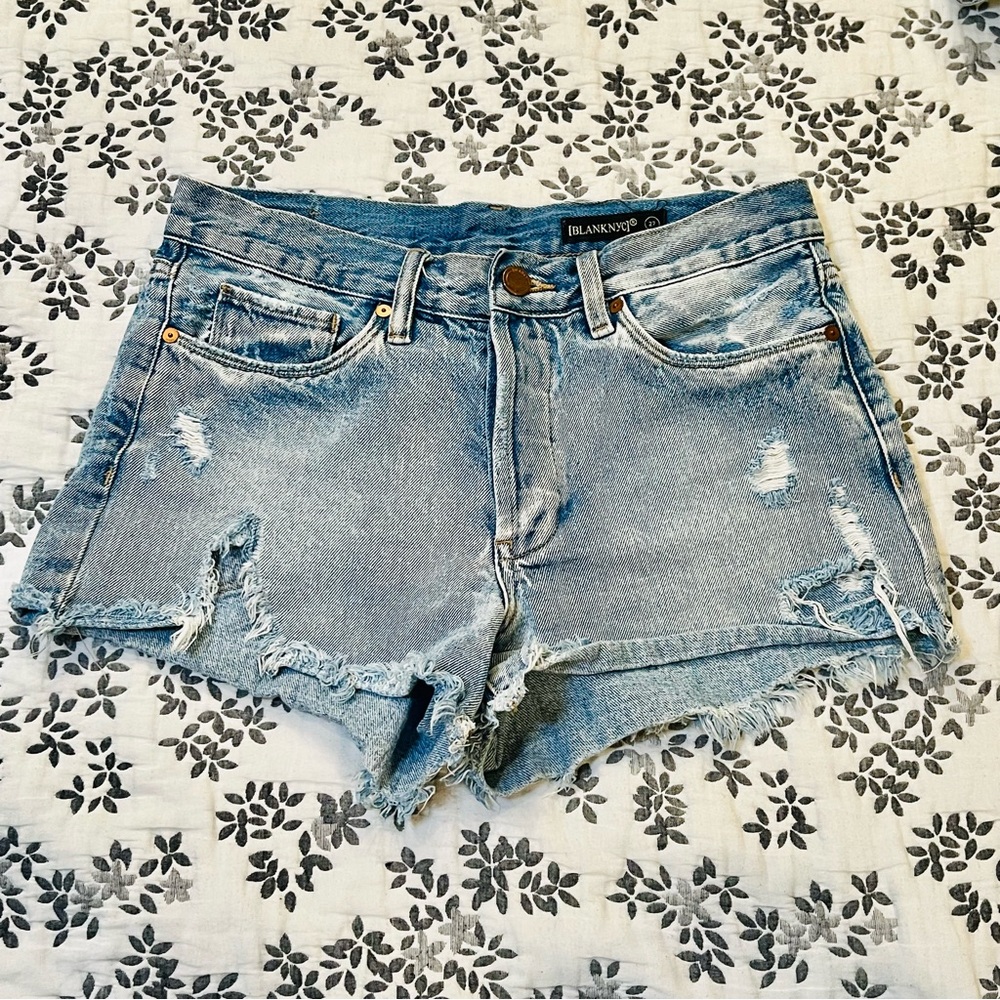 Blank NYC Distressed Jean Shorts Size 27